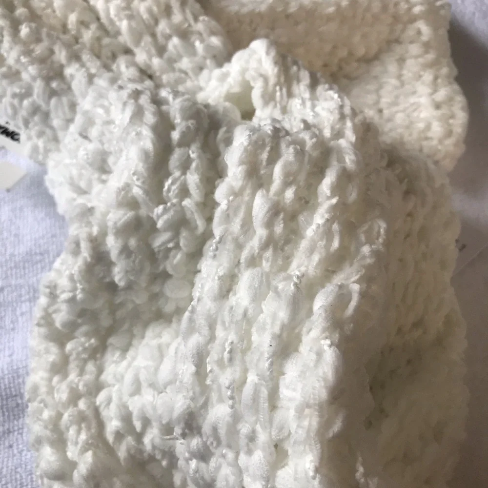 NWT Supercozy Infinity Scarf